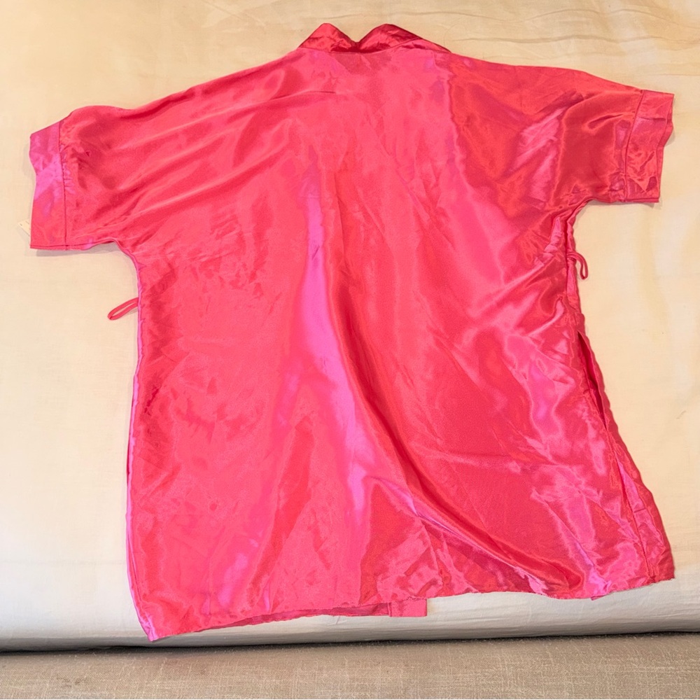 Hot Pink Satin Robe Kimono Style Lightweight Lounge NWT - Size M - Picture 2 of 9